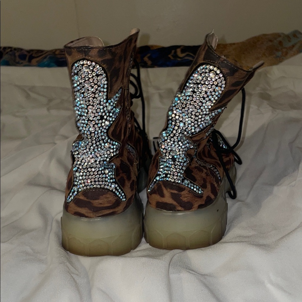 Leopard Print Crystal-Embellished Women's Combat Boots - Picture 4 of 5